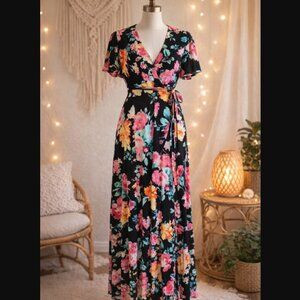Emerald USA Floral Maxi Wrap Dress M Resort Vacation Boho Feminine Garden Party